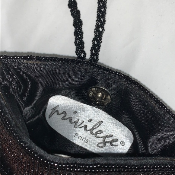Vintage Privilege Paris Crossbody! - Picture 3 of 4